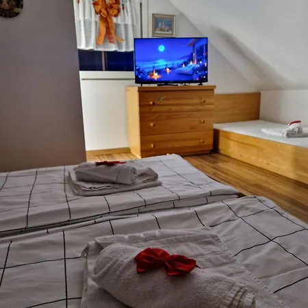 Apartment Madeira House - Terme Catez Catez ob Savi