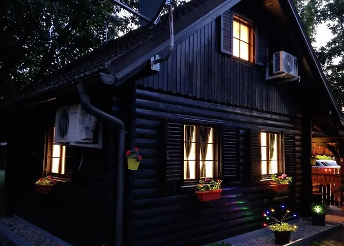 Madeira House - Terme Catez Catez ob Savi