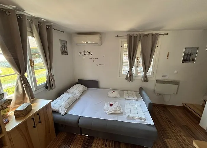 Madeira House - Terme Catez